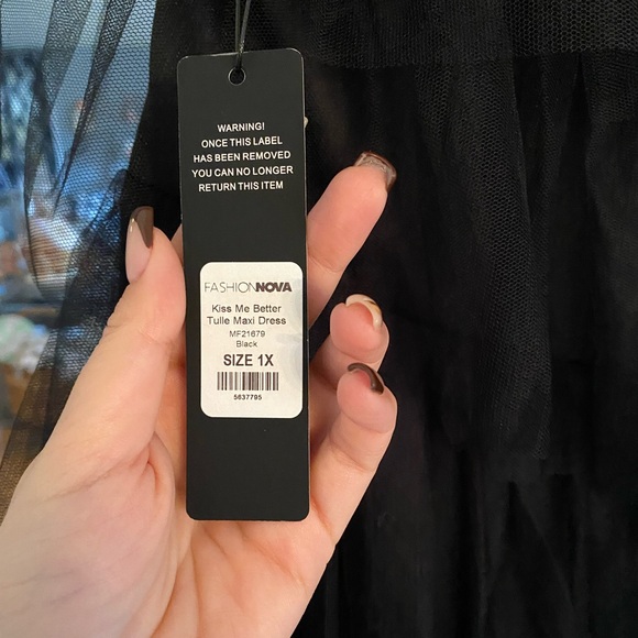 📞 NWT black ruffle dress!! - Picture 4 of 5